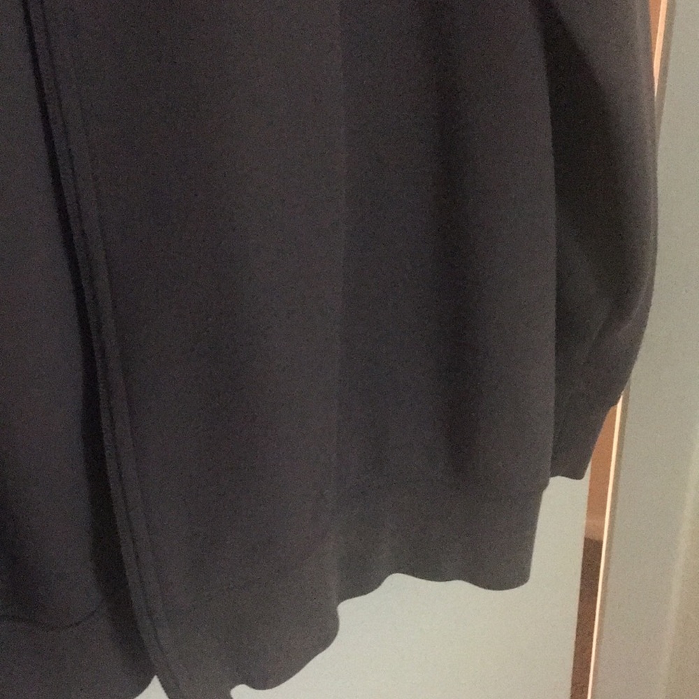 Authentic Apple Jacket/ Sweatshirt - image 8